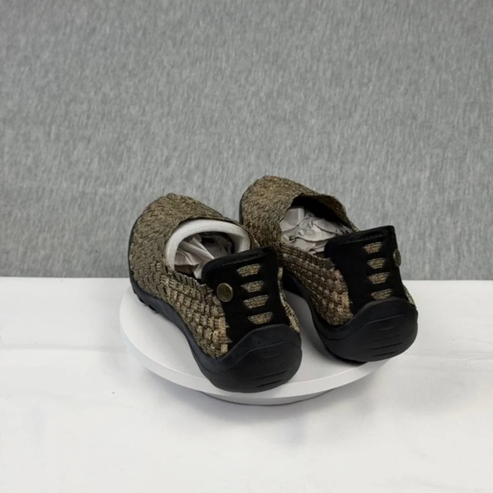 Bernie Mev New York Bronze Gold Woven Elastic Slip On Sneakers Size‎ 8